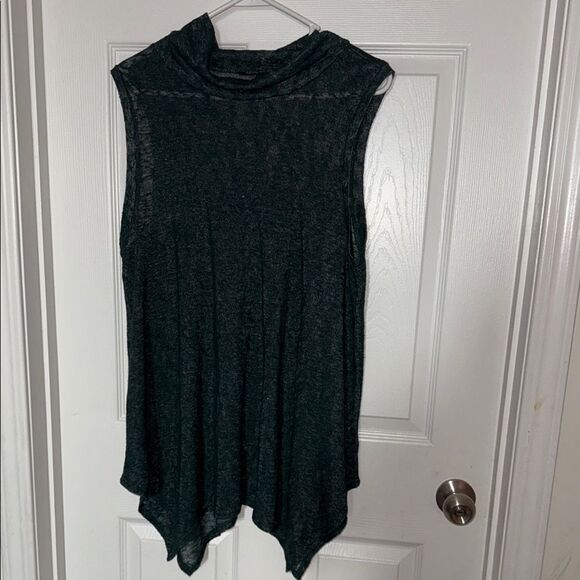 Apt.9 women's Sleeveless METALIC asymmetrical hem Top Xl EUC - Picture 2 of 9